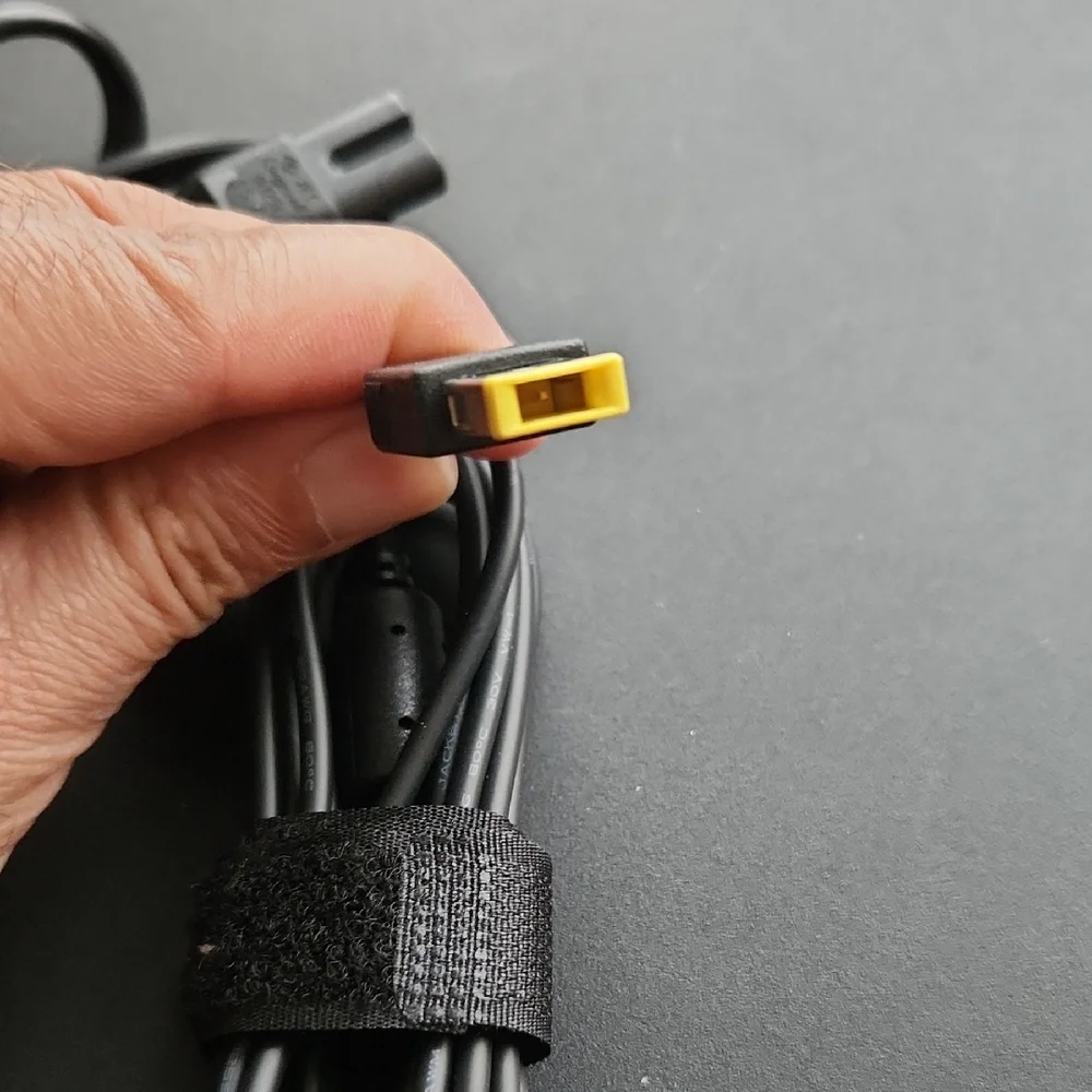 Original Lenovo ThinkPad 45W AC Power Adapter (Model ADLX45NLC2A)